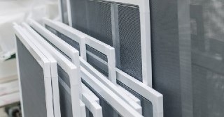 Москитные сетки на пластиковые окна Амурск купить по цене от 938 руб.